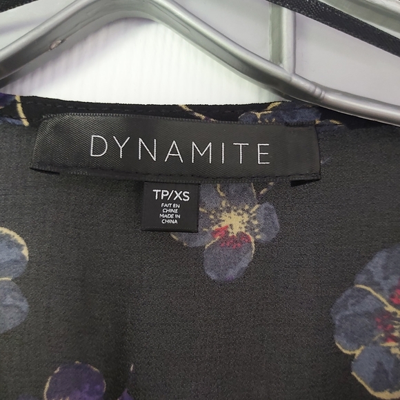 Long sleeve faux wrap short dress - Picture 2 of 4